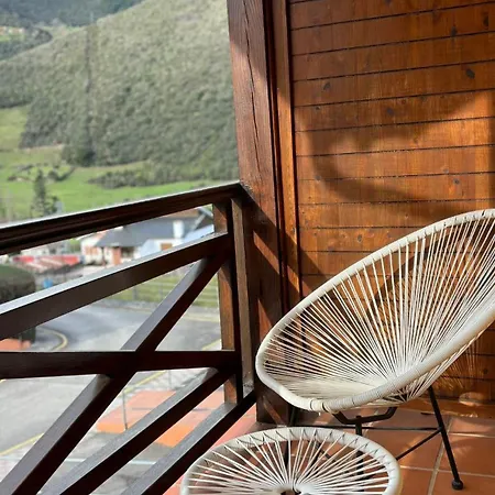 Semesterbostad Turistico La Jenduda Ojedo