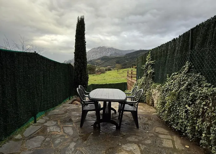 Turistico La Jenduda Holiday home Ojedo